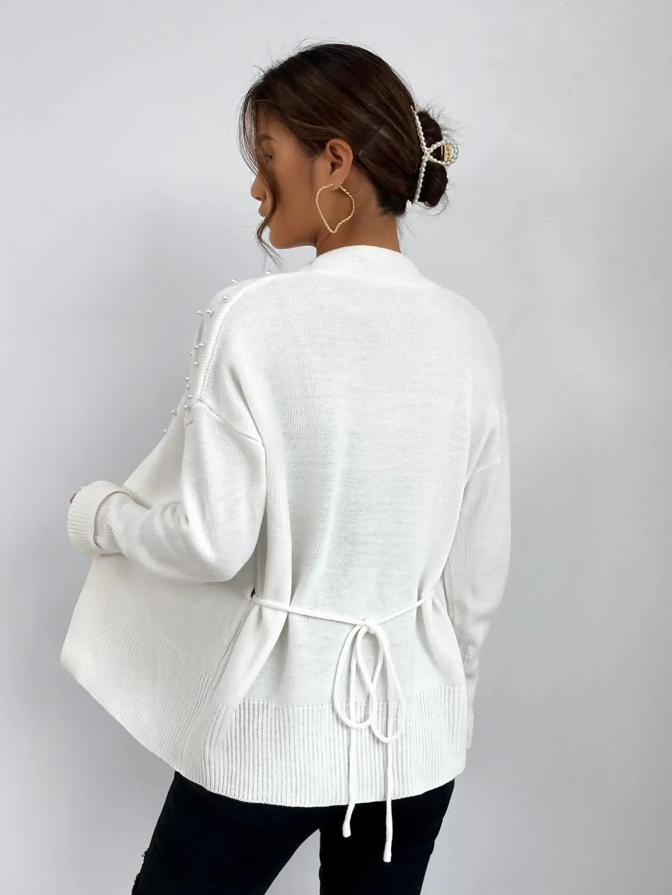Casual Plain Pearls Long Sleeve Regular Women Cardigan
