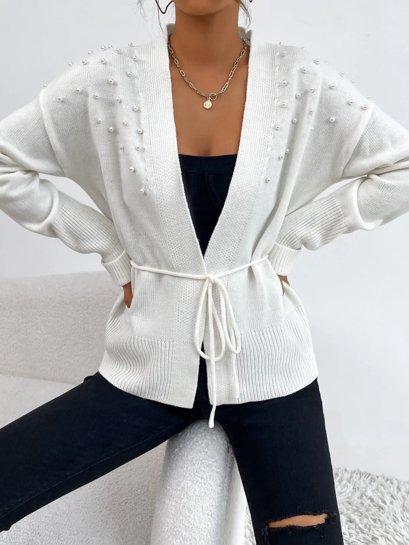Casual Plain Pearls Long Sleeve Regular Women Cardigan