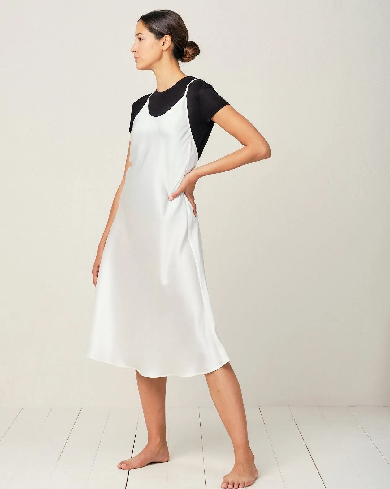 Clara Silk Nightgown in Moonlight White