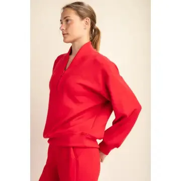 Finley Modal Scuba Pullover