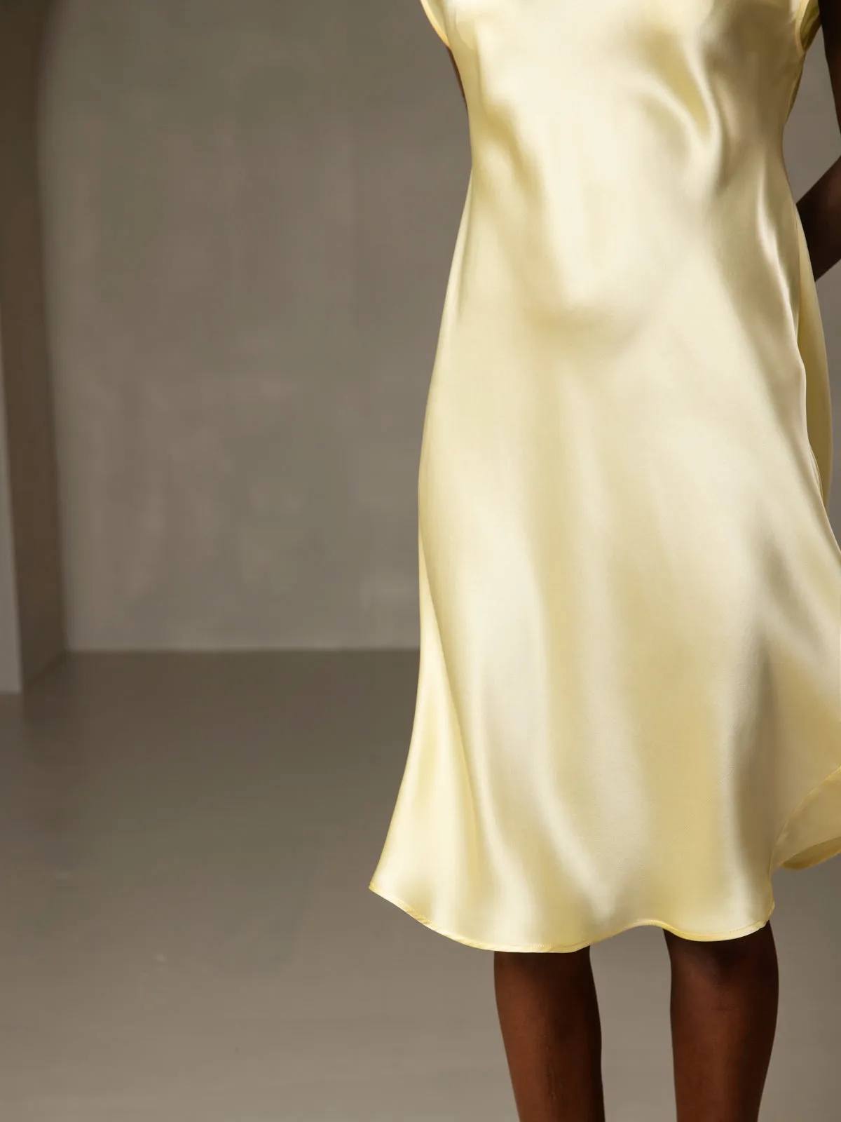 Pure Silk Elegant Short Sleeves Nightdress