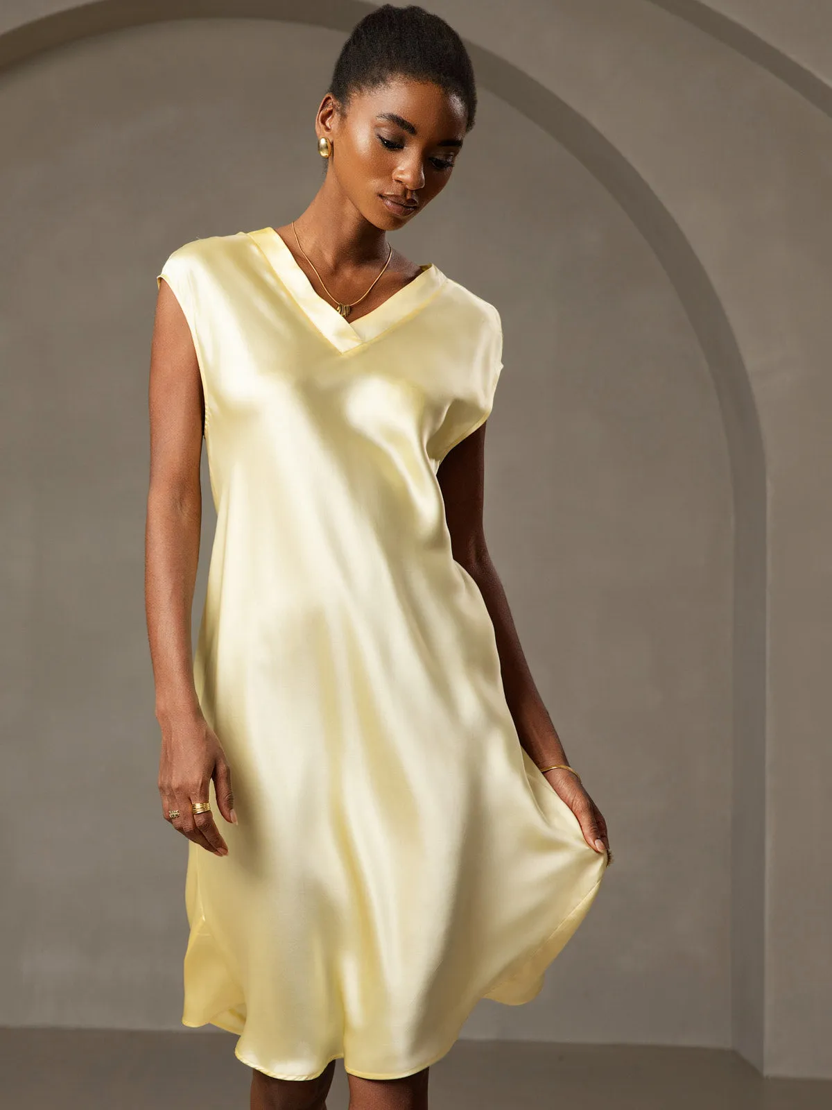 Pure Silk Elegant Short Sleeves Nightdress