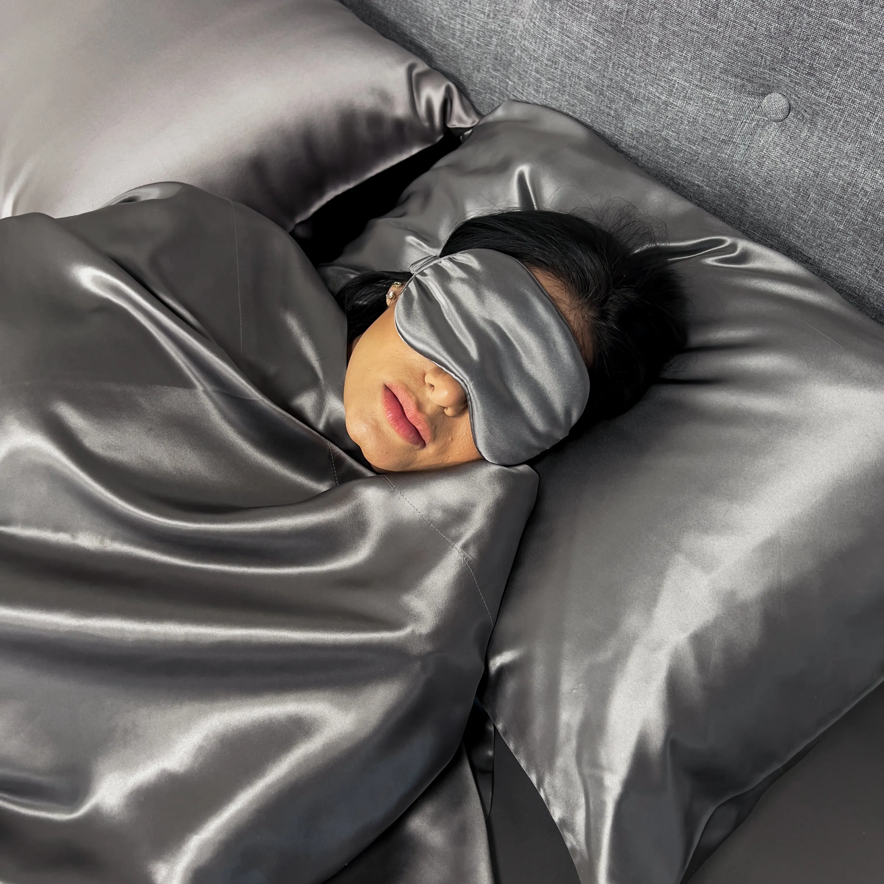 Silk Sleep Mask - Gunmetal