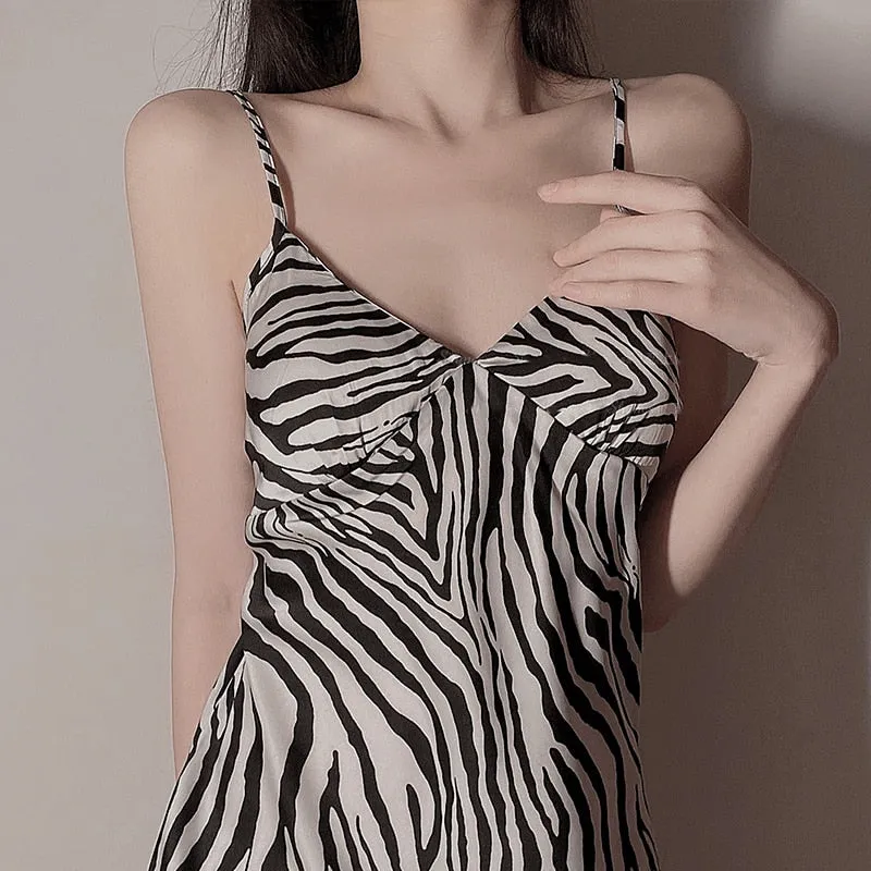 VenusFox Sexy Ice Silk Lingerie Lazy Little Pink Leopard Women's Sleepwear Sling Night Dress Animal Pattern Female's Home Clothes New
